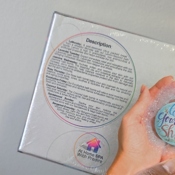 Colorful Bath Bombs Set - Picture 4 of 4